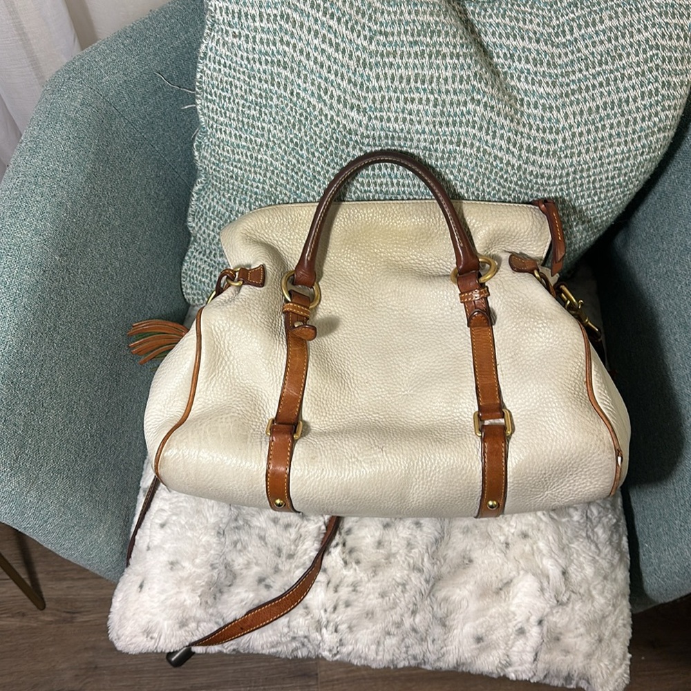 Dooney & Bourke Large Florentine Bag pebble ivory leather *yellow from wear - Picture 9 of 12